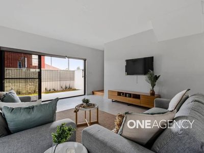 2 / 42 Nurrawallee Street, Ulladulla