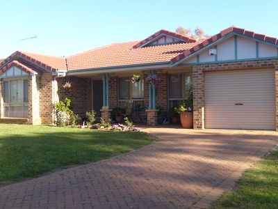 16 Jacqueline Drive, Dubbo