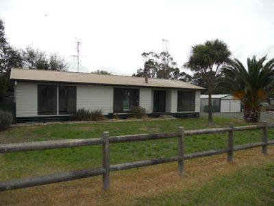 220 Glencoe West Road, Glencoe West