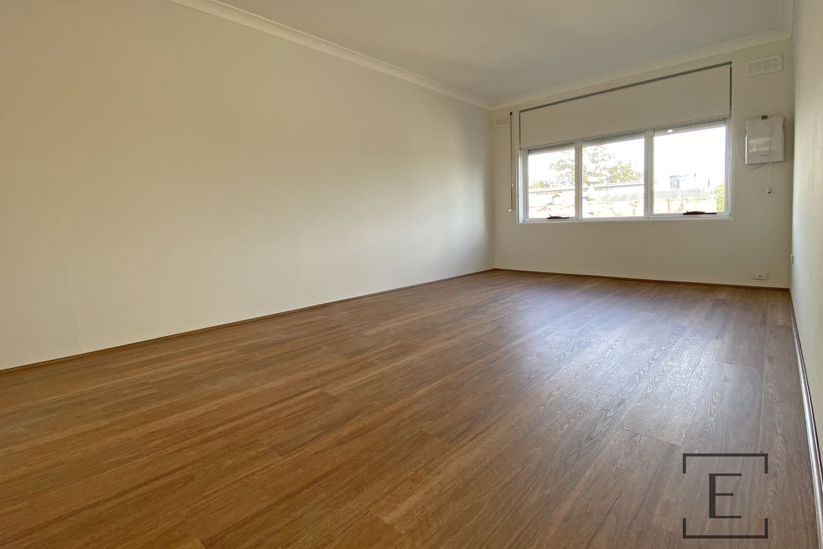 4 / 74A Queen Street, Concord West