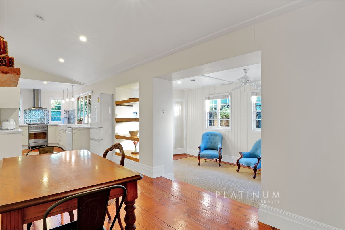 17 Station Street, Currumbin Waters