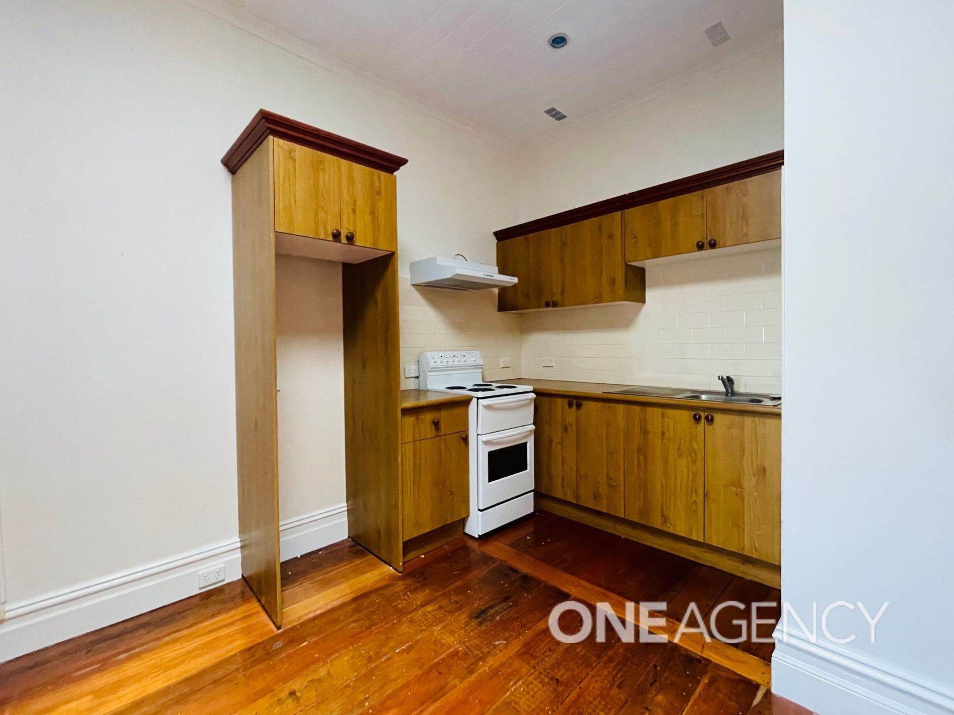 4 / 103-105 Queen Street, Berry