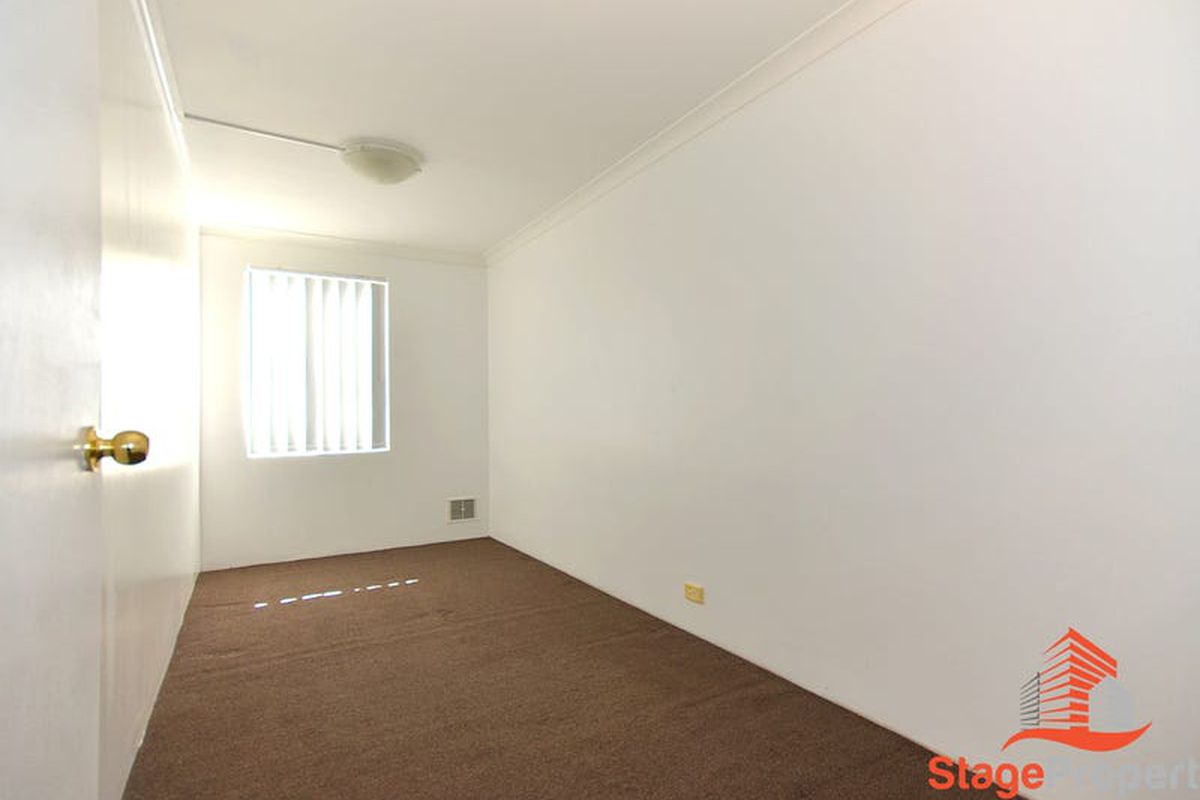 2B Beveridge Street, Bentley
