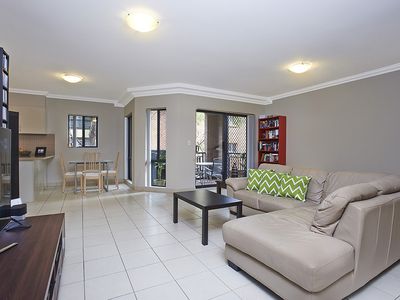 4 / 18 Bailey Street, Westmead