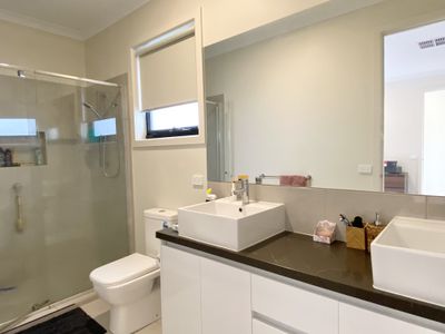 11 Calico Court, Wyndham Vale