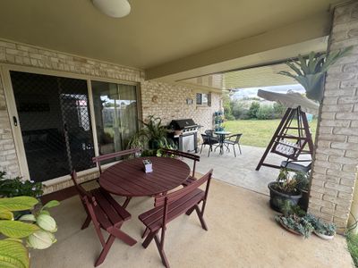 11 Oasis Drive, Kingaroy