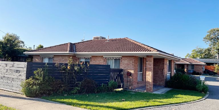 6 / 9 Hart Street, Euroa