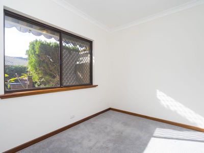 1 / 11 Sprigg Place, Booragoon