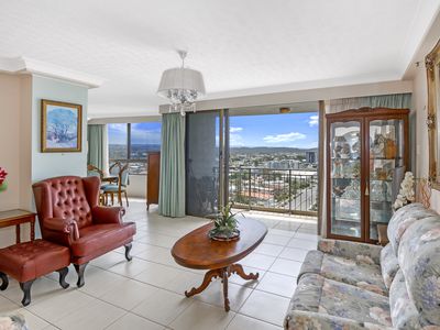 16F / 973 Gold Coast Highway, Palm Beach