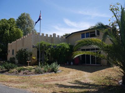 60 Macaulay Drive, Booie