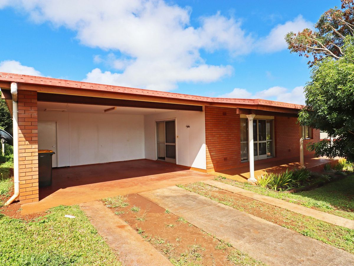 13 CUMBRIAN AVENUE, Atherton