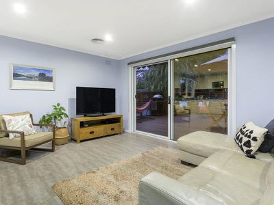 1 / 1 Kolinda Crescent, Capel Sound