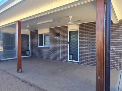 2 Bottlebrush Street, Norman Gardens