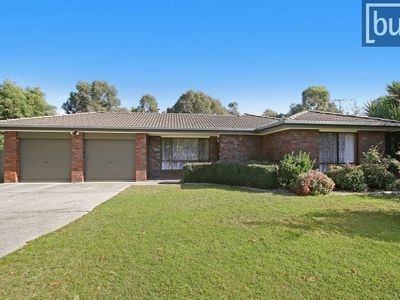 11 Doongan Pl, West Albury
