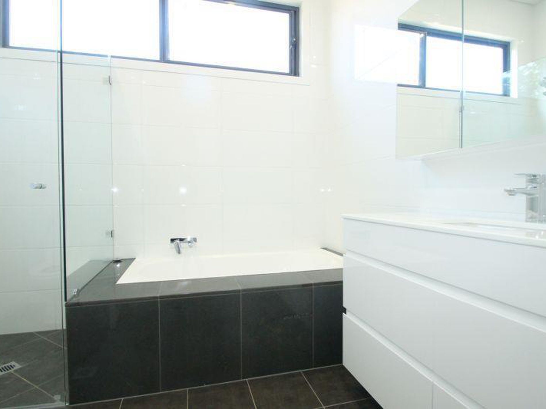 4 Marinea Street, Arncliffe