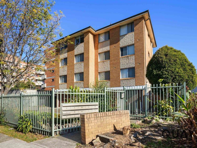 4 / 53 Goulburn Street, Liverpool