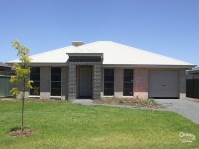 4 Javea Court, Dubbo