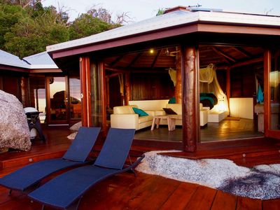 Lot 9 Bedarra Island, Dunk