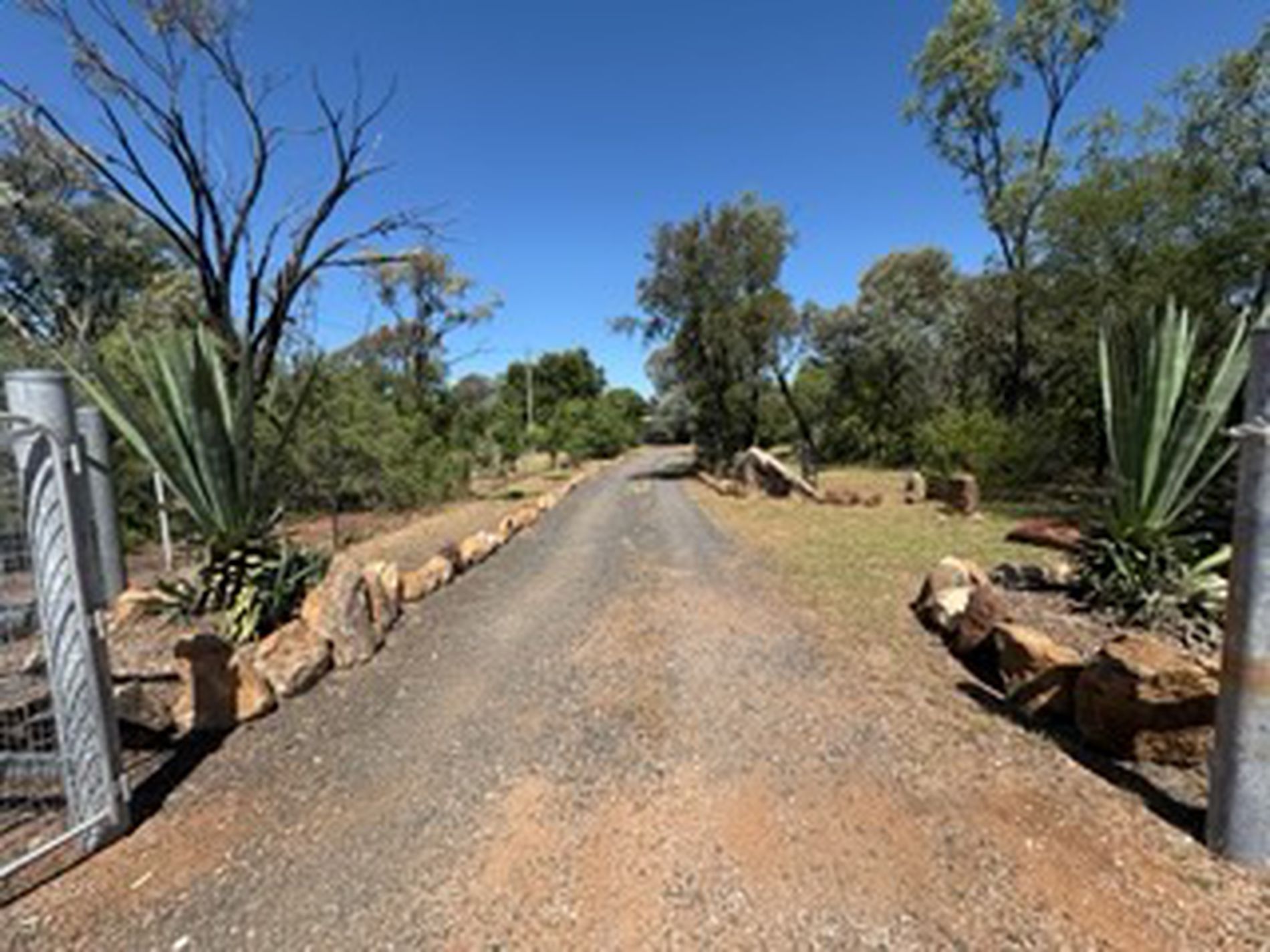 3 OLD REWARD ROAD, Rubyvale