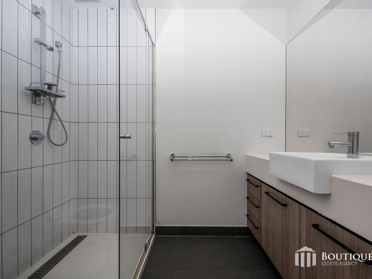 114 / 30 Oleander Drive, Mill Park
