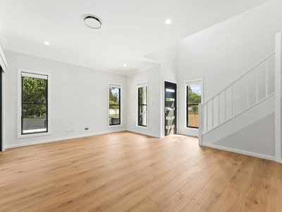 1 / 34 Central Avenue, Oak Flats