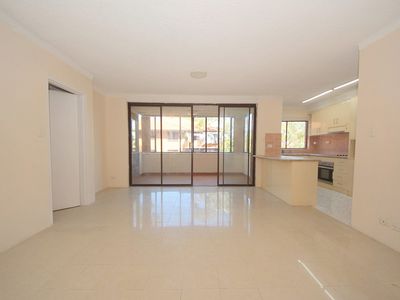 4 / 85 Cairds Avenue, Bankstown