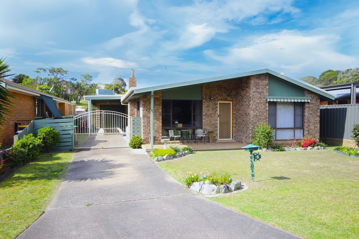 65 Tatiara Street, Dalmeny