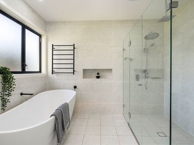 194 Kissing Point Road, Turramurra
