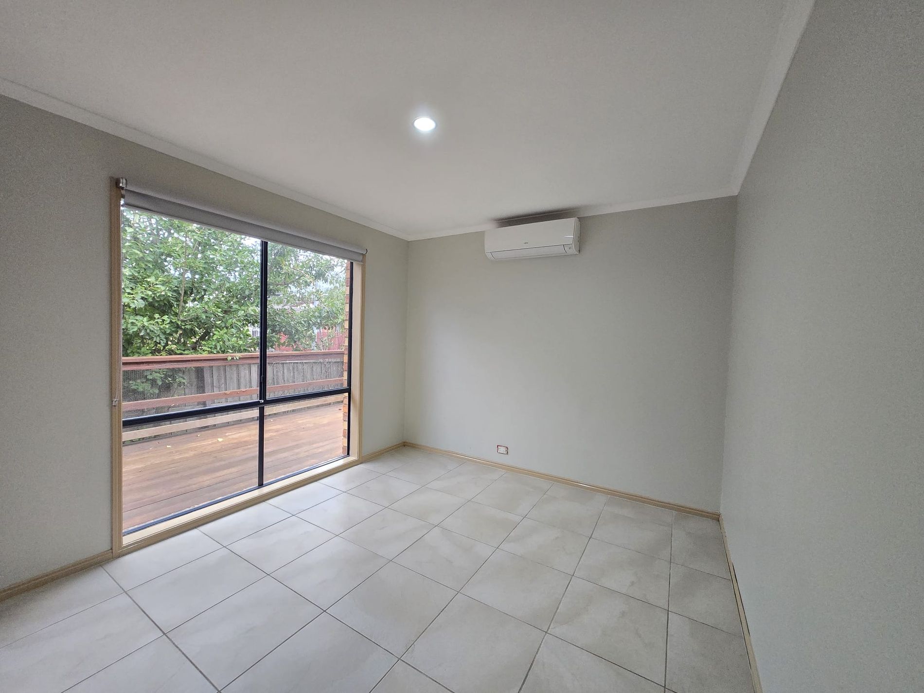 18 Sandalwood Grove, Carrum Downs