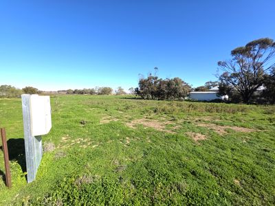Lot 1, Murray Valley Highway, Lake Charm