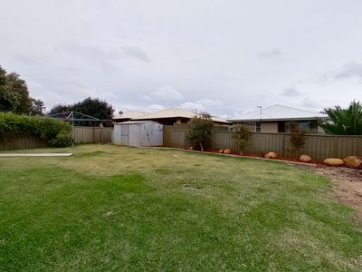 7 Websdale Drive, Dubbo