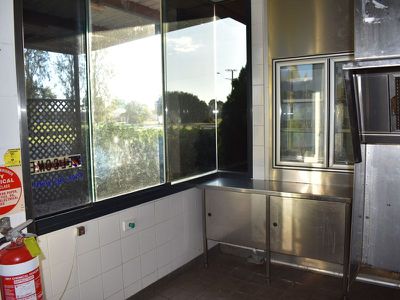 2 Adelaide Rd, Millicent