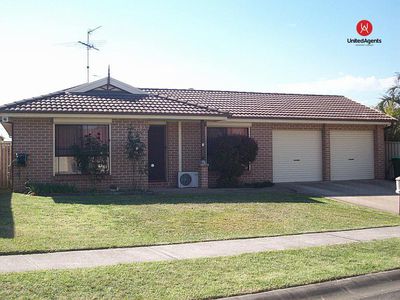 7 Woolgoolga Avenue, Hoxton Park