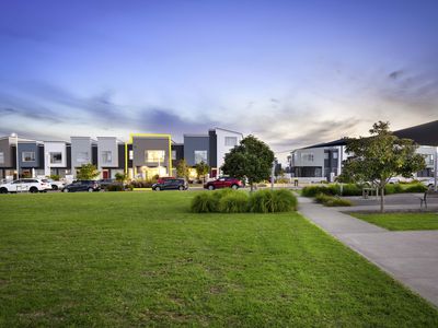 11 Rangihina Road, Hobsonville