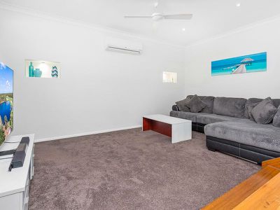 4 Swain Crescent, Dapto