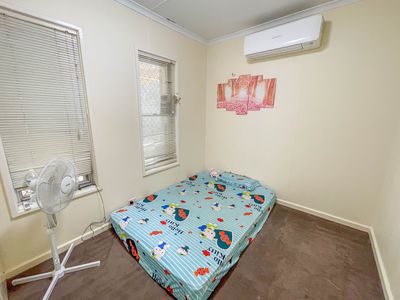 2 Edwins Way, South Hedland