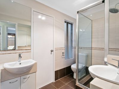14 Moira Lane, Scarborough