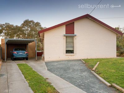 76 TRUDEWIND ROAD, Wodonga