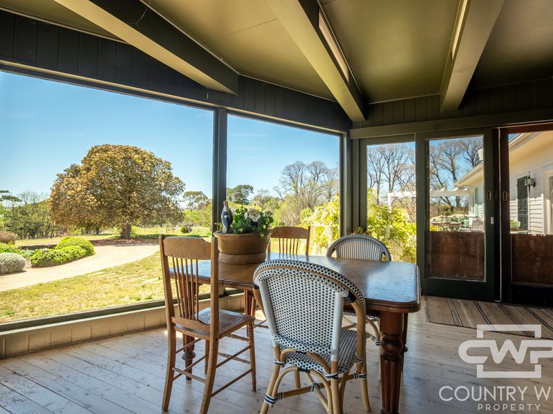 232 Red Range Road, Glen Innes