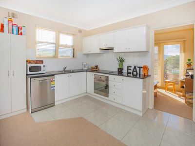 1 / 17 Urunga Parade, Wollongong