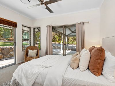 24 Yangubbi Lane, Cooroibah