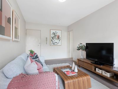 1 / 271A Williams Road, South Yarra