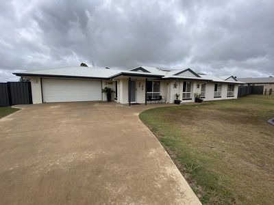 41-43 Rosella Parade, Kingaroy