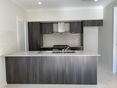 111 Andalusian Street, Austral