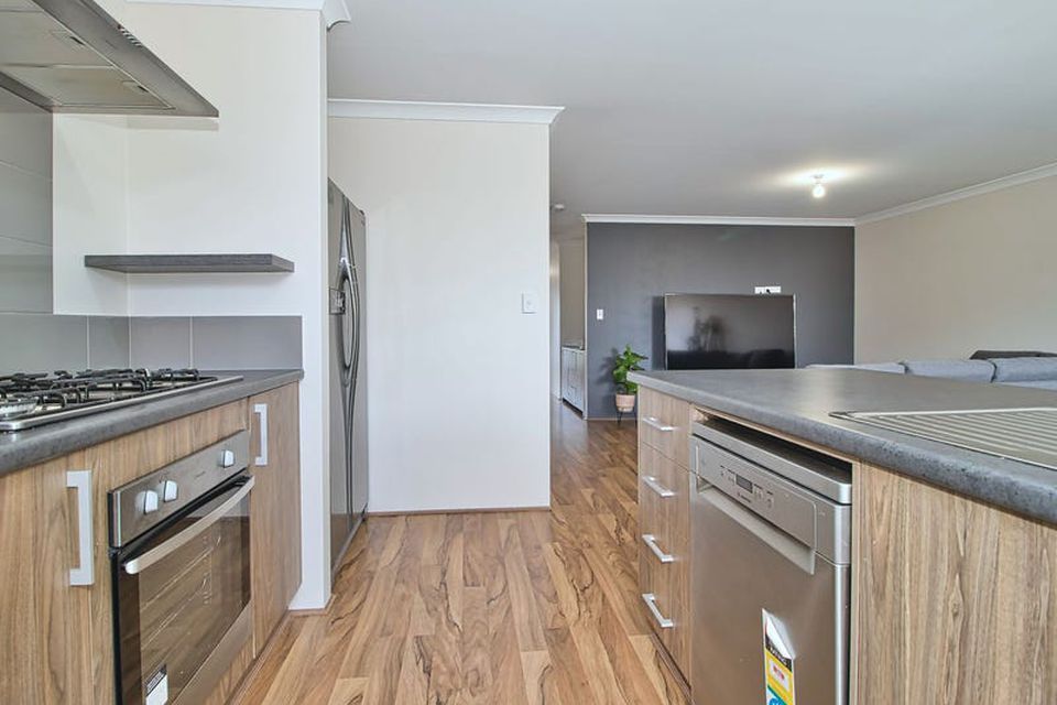 42 Paparone Road , Baldivis