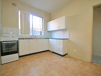 2 / 76 Colin Street, Lakemba