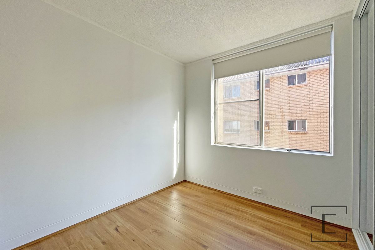 2 / 6 Punt Road, Gladesville