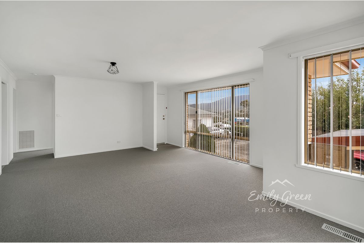 2 / 113 Cambridge Road, Bellerive