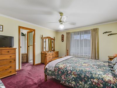 17 Admella Drive, Beachport