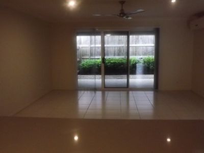 2 / 13 Chris Street, Redbank Plains